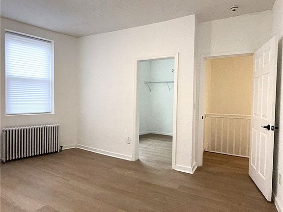 3rd image of 3367 Ridgway St