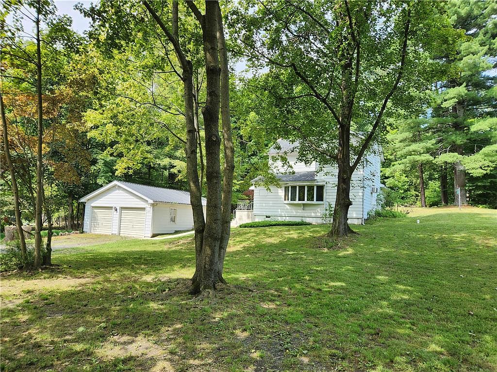 138 Persimmon Ln, Bangor, PA 18013 Zillow