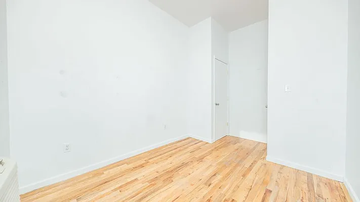 Rented by Nooklyn NYC LLC | media 2