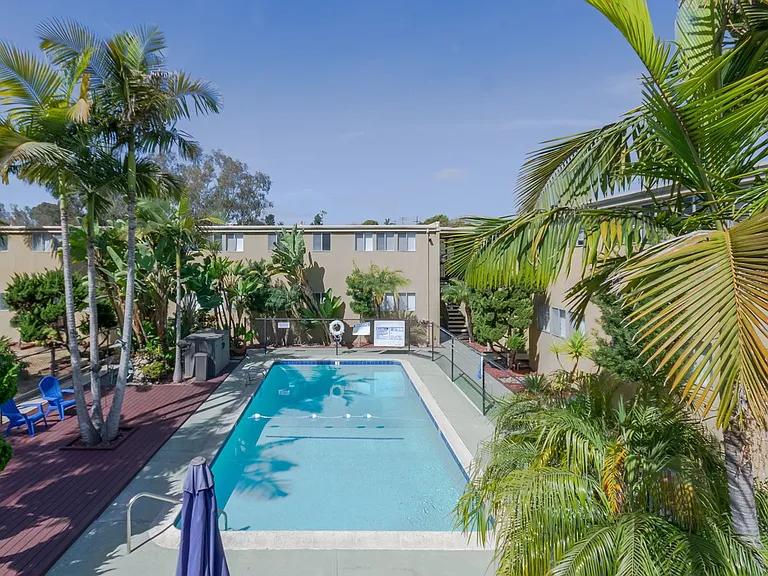 Antone Apartments — Photo 159