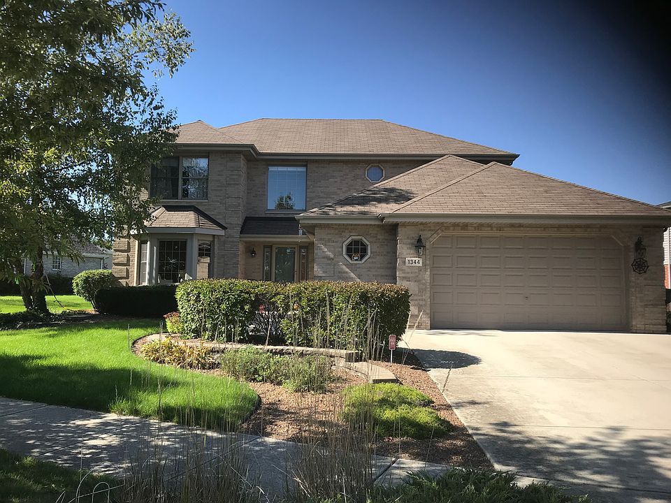 1st image of 1344 Saint Vincents Dr