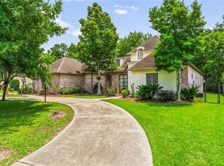 1446 Rue Bayonne, Mandeville, LA 70471