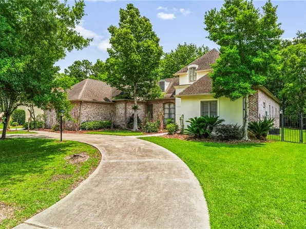 1446 Rue Bayonne, Mandeville, LA 70471