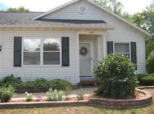 406 Parkway Ave, Belleville, WI 53508