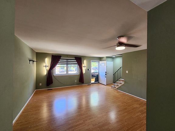 4th image of 469 Norvelle Ct