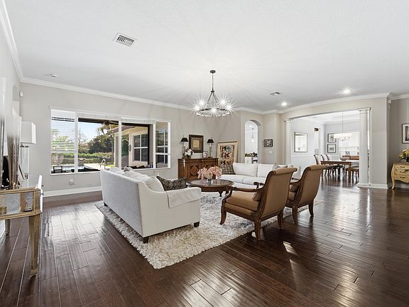 4th image of 337 Rudder Cay Way