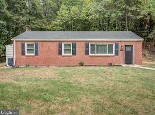 7902 Prince Georges Dr, Fort Washington, MD 20744