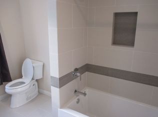 622 N Mariposa St, Burbank, CA 91506