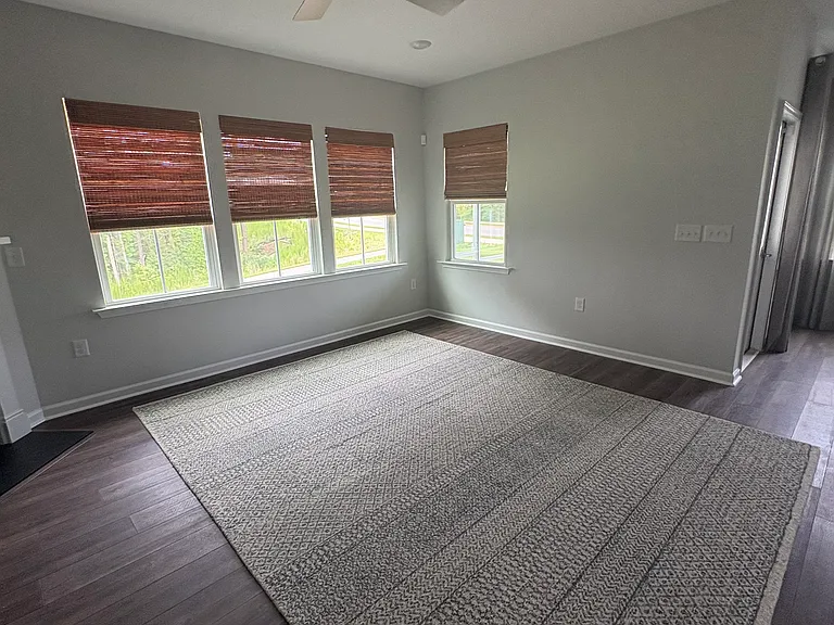 311 Glen Clova Dr — Photo 5