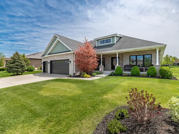 9863 Elle Ave, Saint John, IN 46373
