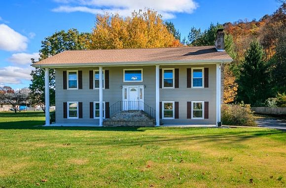 1st image of 223 Mayfield Dr
