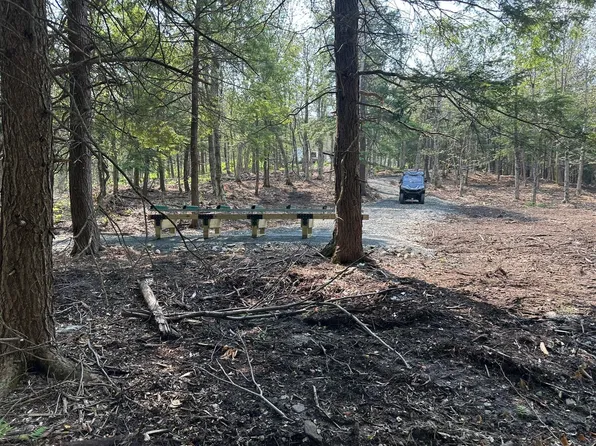 462 Old North Rd, Worthington, MA 01098