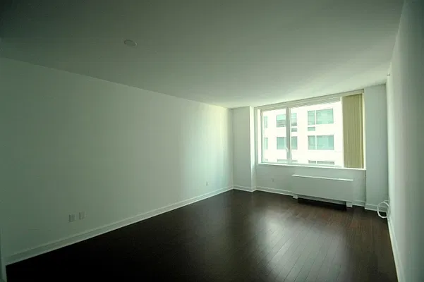 Rented by BLU Real Estate | media 42