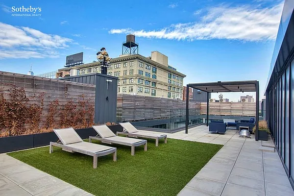 Rented by Sotheby's International Realty | media 43