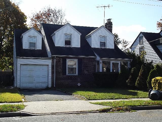 1st image of 648 Joy Blvd