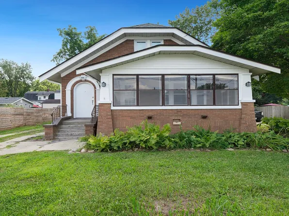 4210 W State St, Rockford, IL 61102