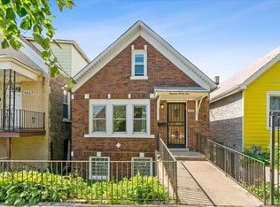 1939 W 34th Pl, Chicago, IL 60608