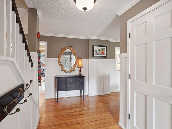 4th image of 1309 Nursery Hill Ct
