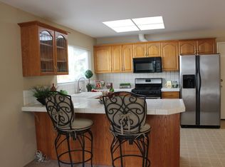 2918 Temple Dr, Davis, CA 95618