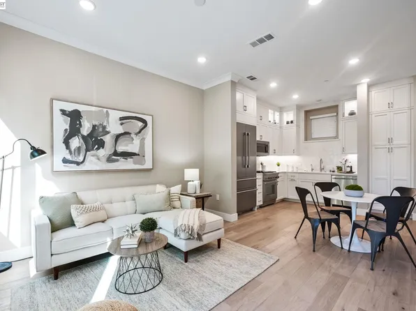 80 Woodbury Highlands Pl #10, Lafayette, CA 94549