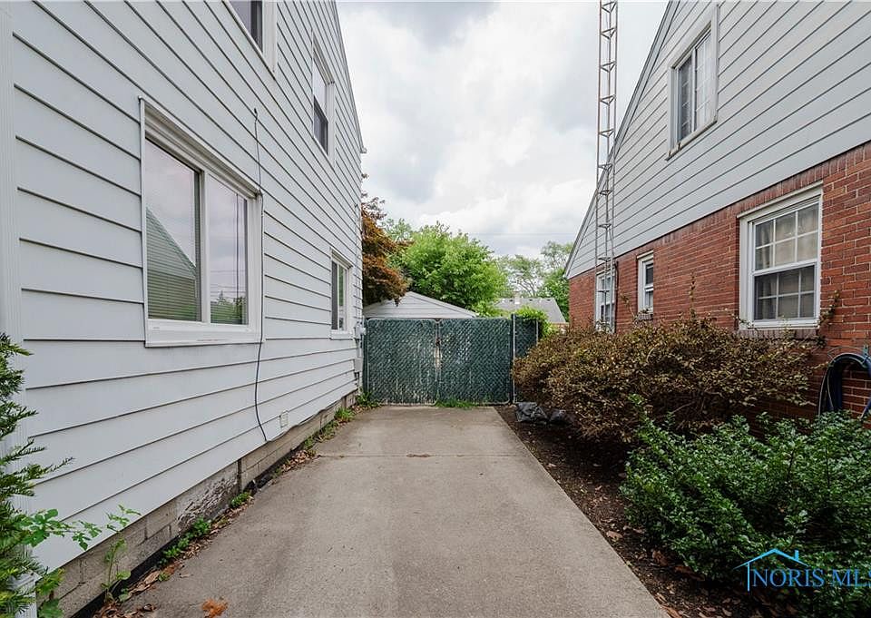 2nd image of 5114 Hallgate Ave