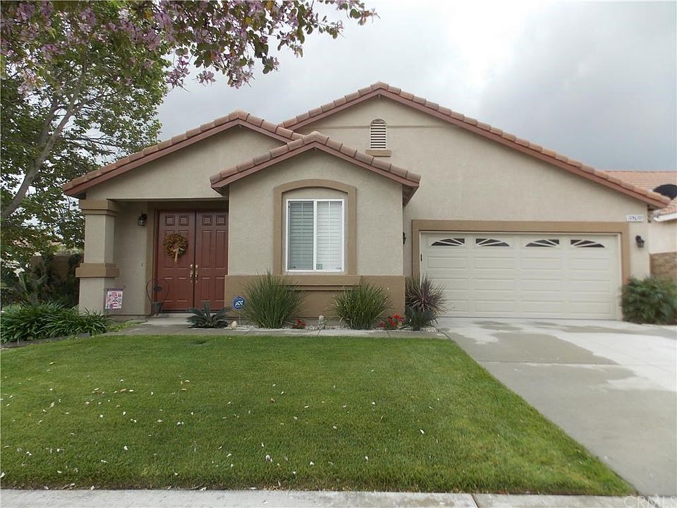 1st image of 15765 Athena Dr