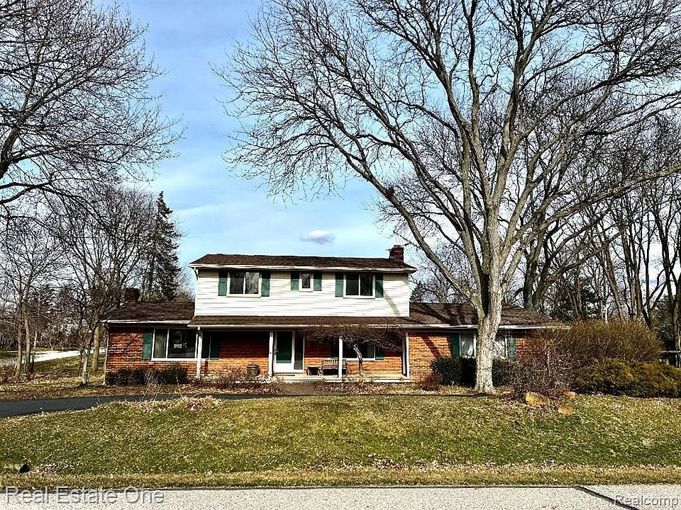 1080 Dolliver Dr, Rochester Hills, MI 48306 Zillow