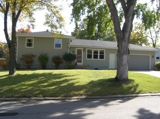 3848 Jordan Ave N, New Hope, MN 55427