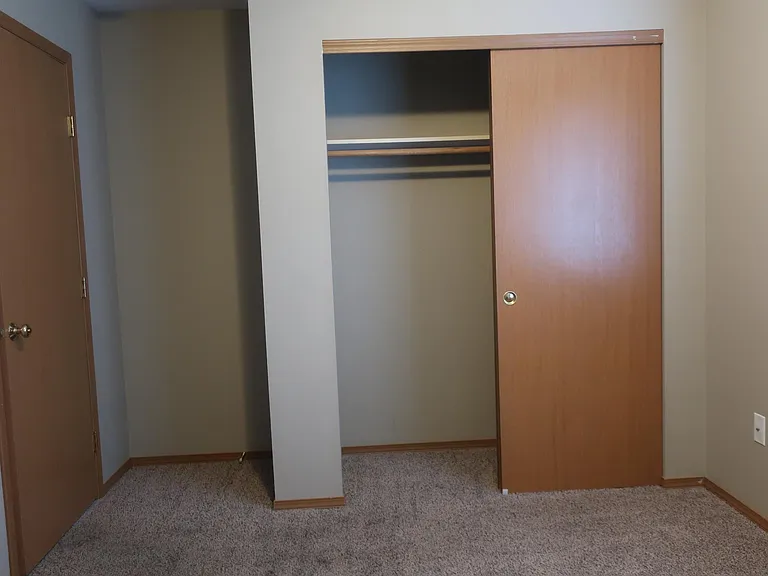 2514 Aviation Dr — Photo 14