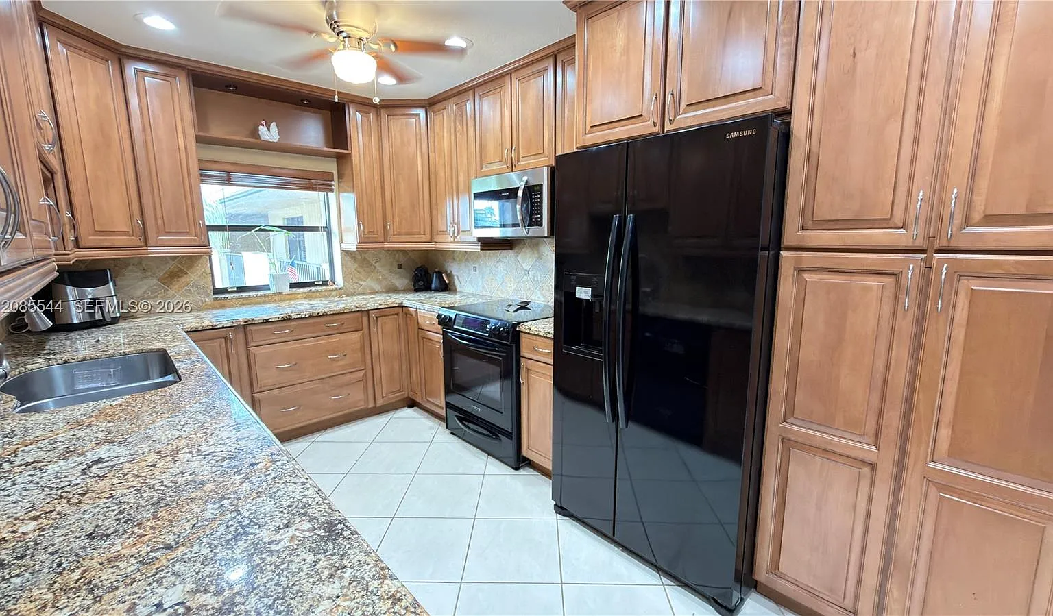 Lago Mar East Lodge Condo — Photo 4
