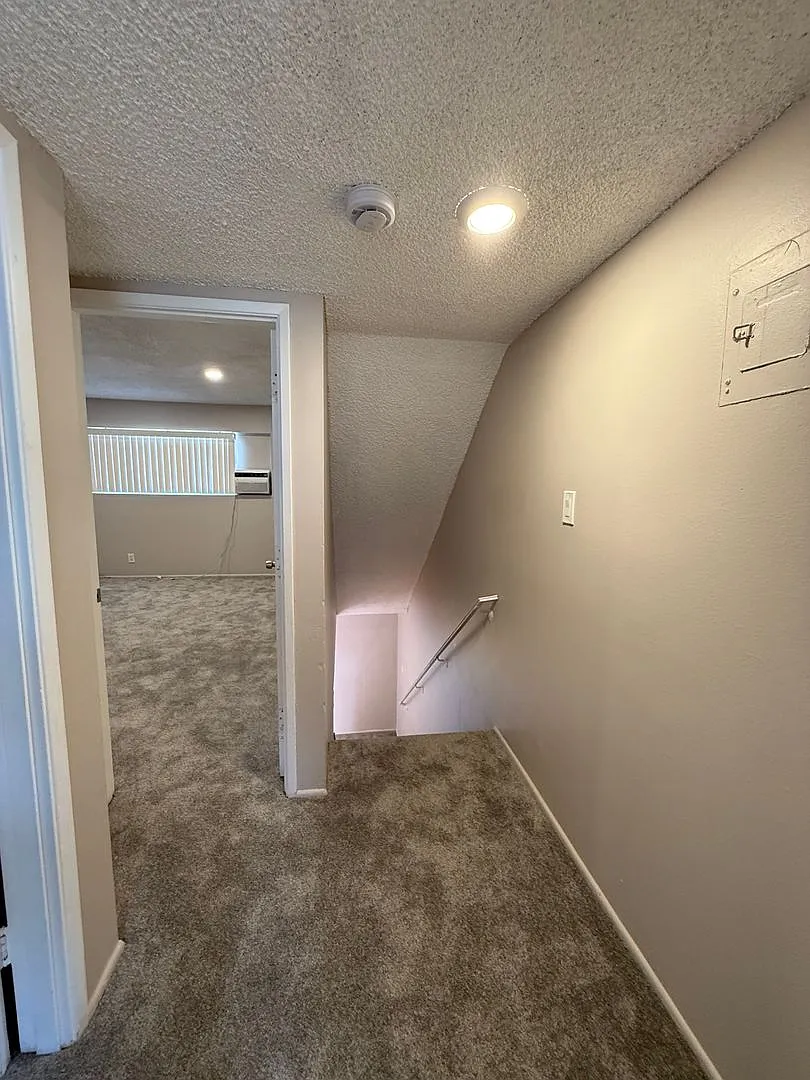 104 - Raymond Property — Photo 2