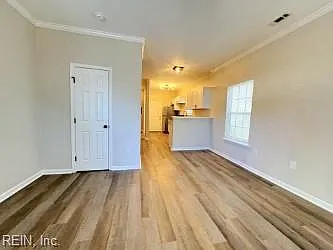 2049 Stonehurst St — Photo 17