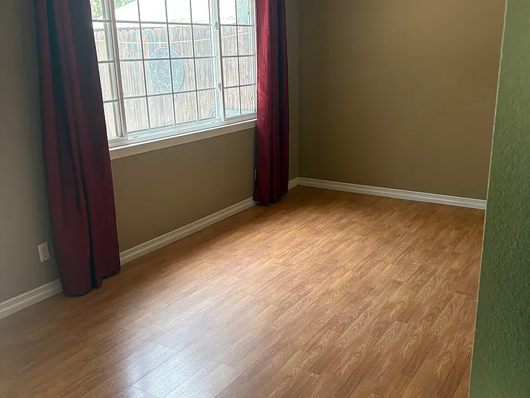 5306 Barrymore Dr — Photo 4