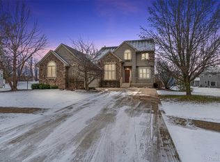 2330 Cherry Tree Ln, Grand Blanc, MI 48439