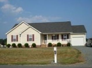 1605 Carriage Way, Burlington, NC 27215