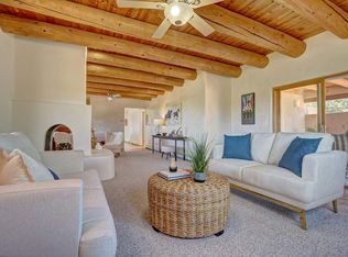 215 N El Rancho Rd, Santa Fe, NM 87501