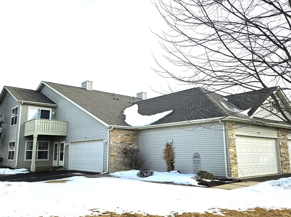 7988 Royal Oaks Rd #31, Rockford, IL 61107