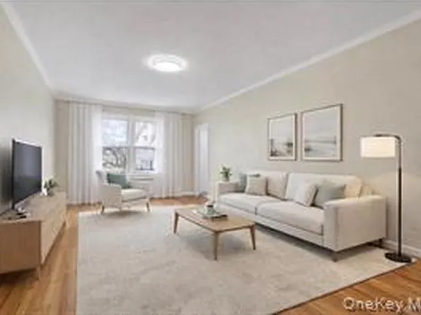 63-60 102nd St #A-18, Flushing, NY 11374