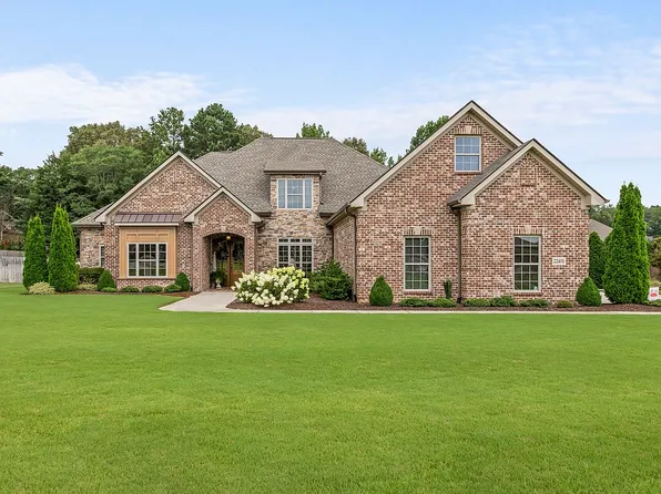 22401 Saratoga Dr, Athens, AL 35613
