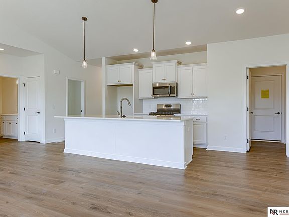5th image of 11338 Portage Cir