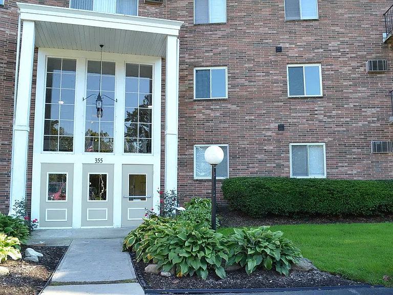 355 Solon Rd #315 — Photo 1