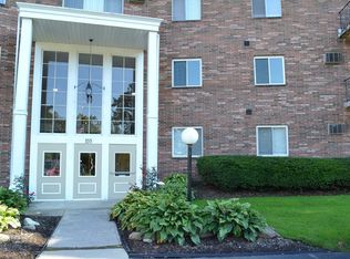355 Solon Rd UNIT 315, Chagrin Falls, OH 44022