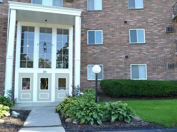 355 Solon Rd Unit 315, Chagrin Falls, OH 44022