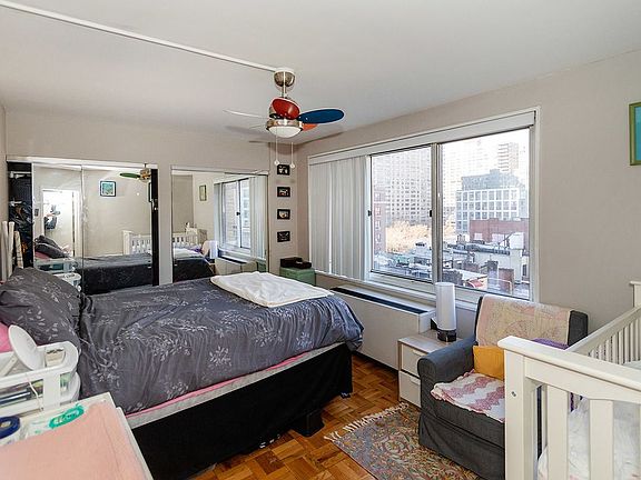 4th image of 2039 Broadway #9A