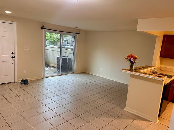 5th image of 9206 Chadburn Pl