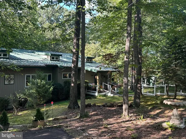 87&86 Fern Ct, Front Royal, VA 22630