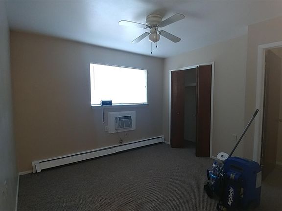 3rd image of 15811 Harper Ave APT 12