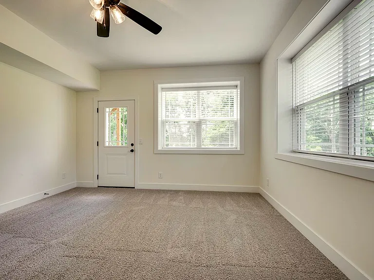 420 Stonemeadow Rd — Photo 44