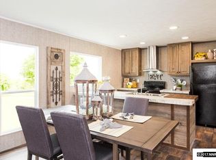5566 Wainscott Dr, Sun Valley, NV 89433