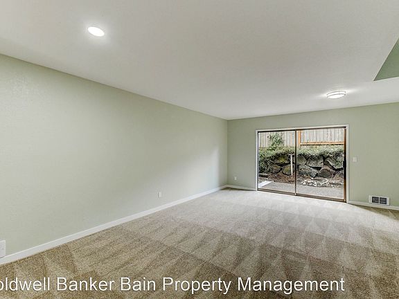 5th image of 9903 NE 135th Pl